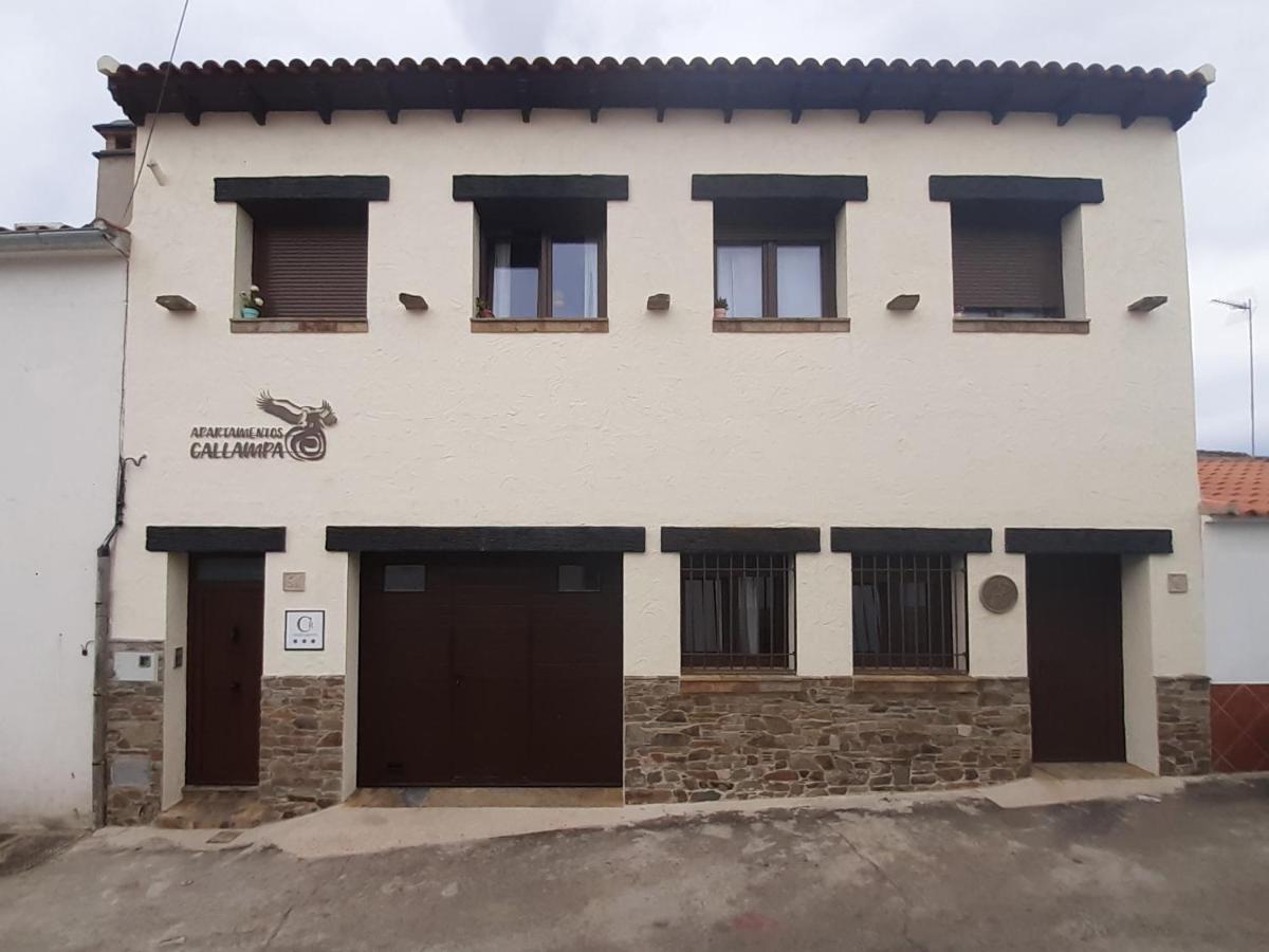Apartamentos Callampa Torrejon el Rubio Bagian luar foto
