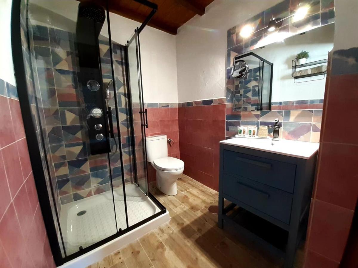 Apartamentos Callampa Torrejon el Rubio Bagian luar foto