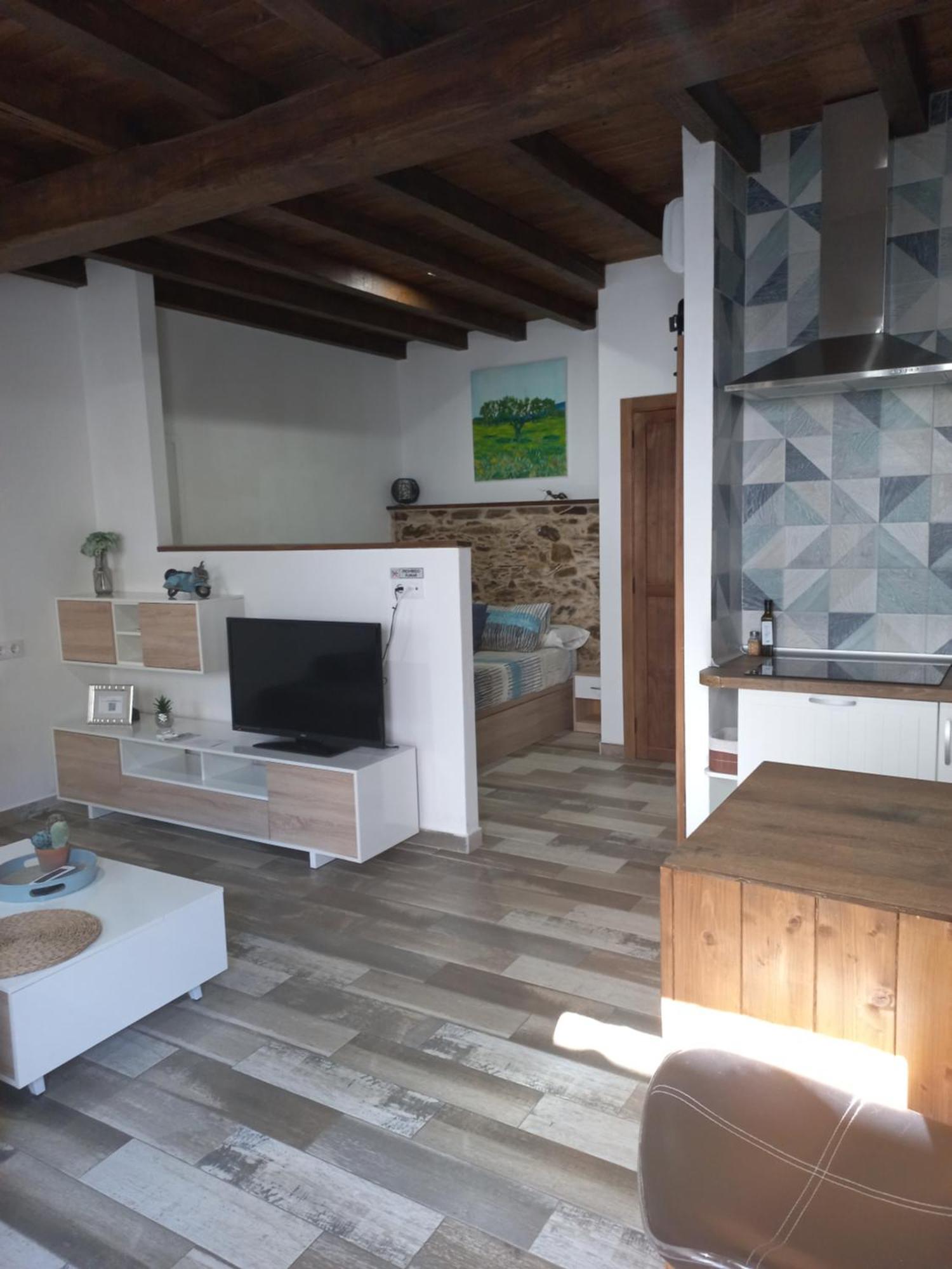 Apartamentos Callampa Torrejon el Rubio Bagian luar foto