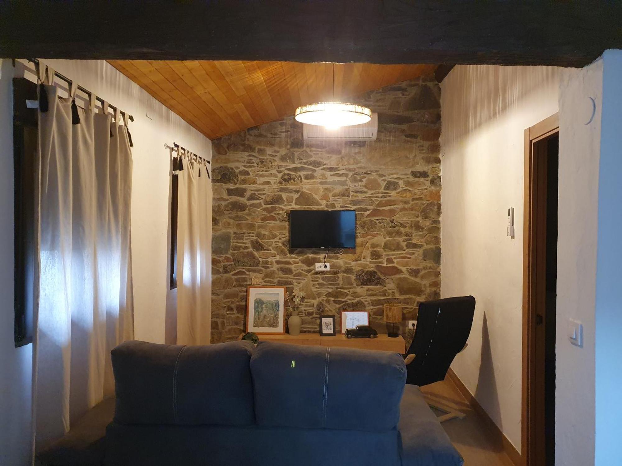 Apartamentos Callampa Torrejon el Rubio Bagian luar foto